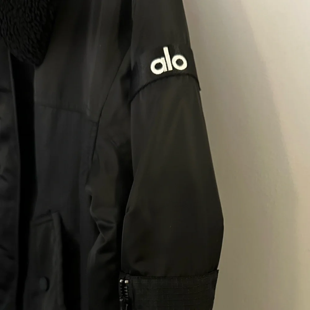ALO Yoga Black Bomber Jacket with Faux Fur Collar - Picture 2 of 4